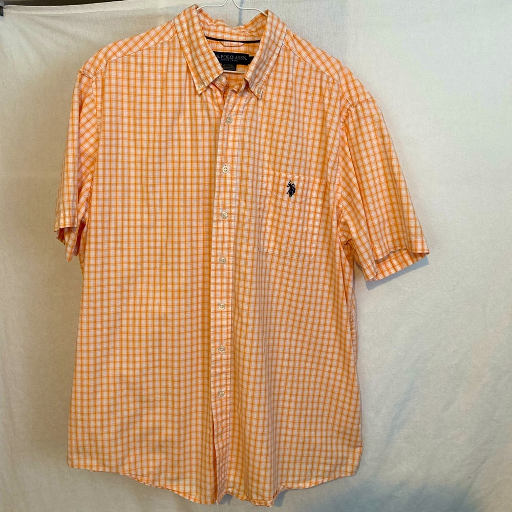 U.S. Polo Ass. short sleeve button down TL